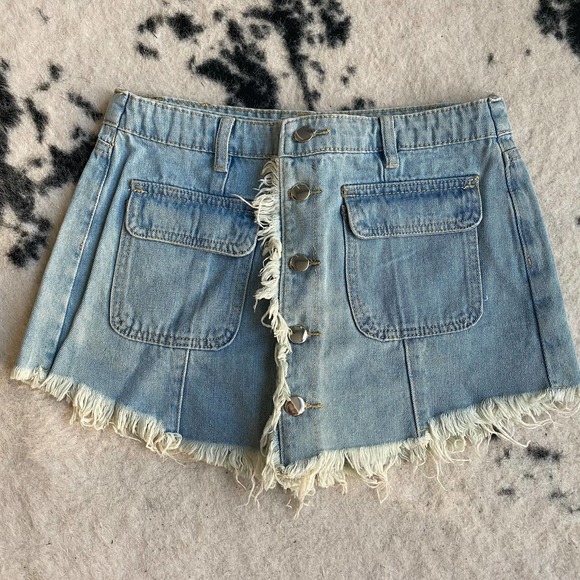 Button Down denim mini skort - Picture 6 of 14